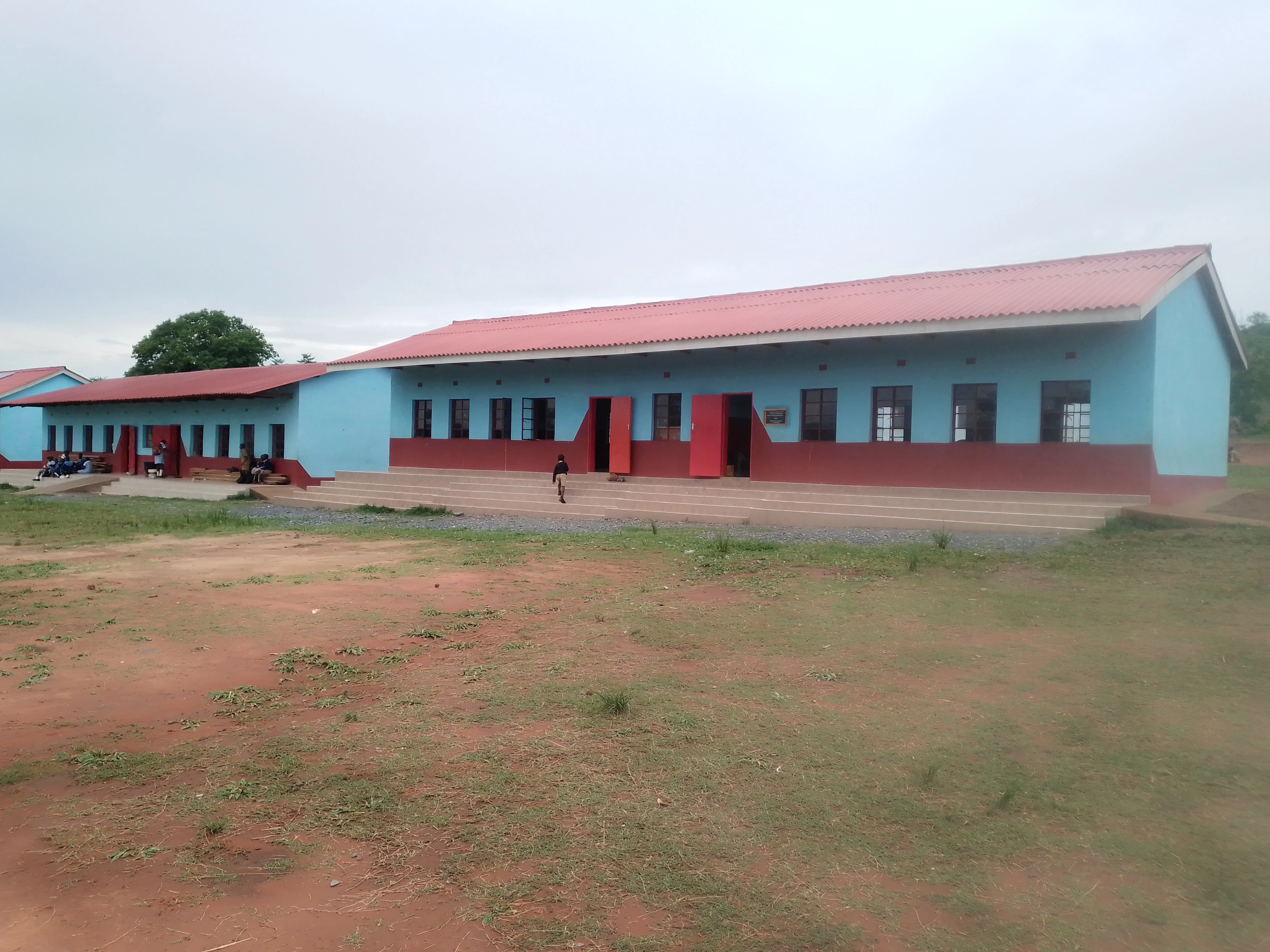 LDV Primary school block construction